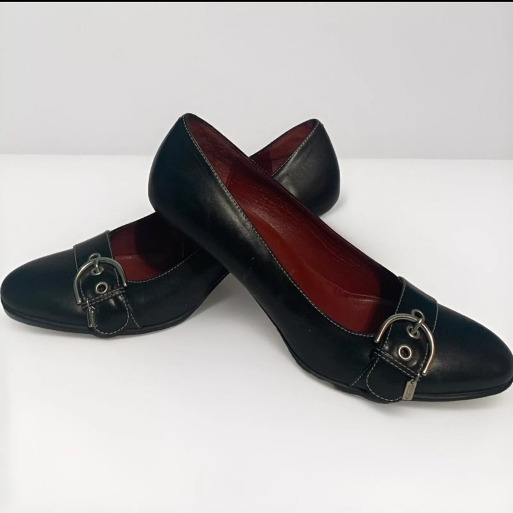 Coach Mandel Dress Pumps Black Leather Round Toe Heels Shoes - Size 9B.